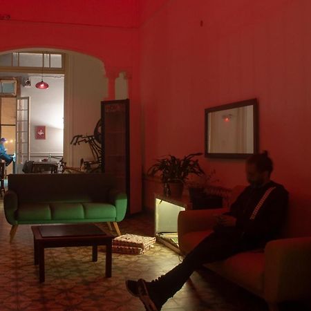 Blanes Hostel Монтевидео Экстерьер фото