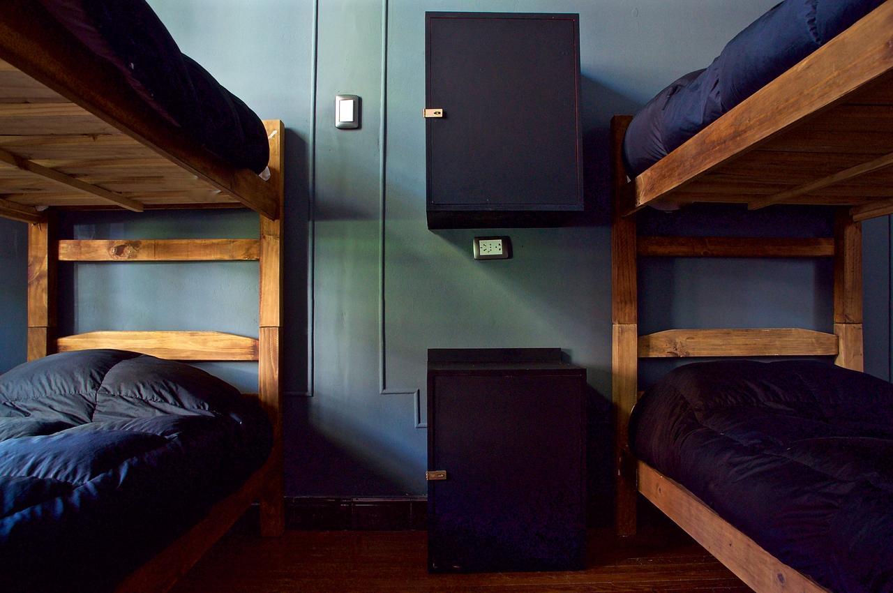 Blanes Hostel Монтевидео Экстерьер фото